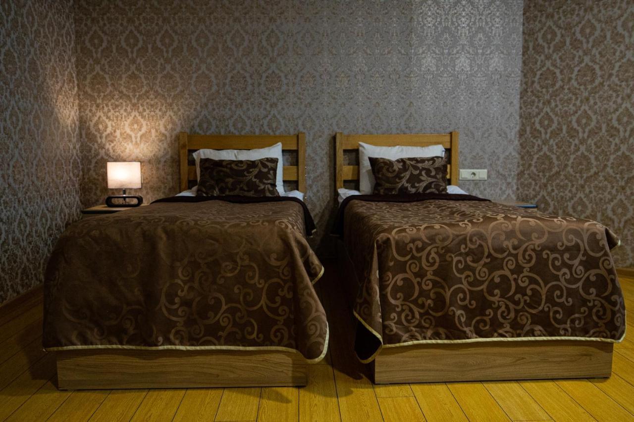 Inga Hotel 耶烈万 外观 照片