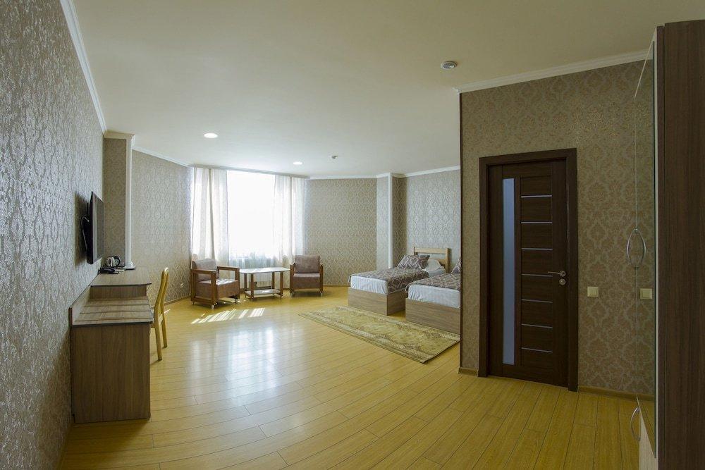 Inga Hotel 耶烈万 外观 照片